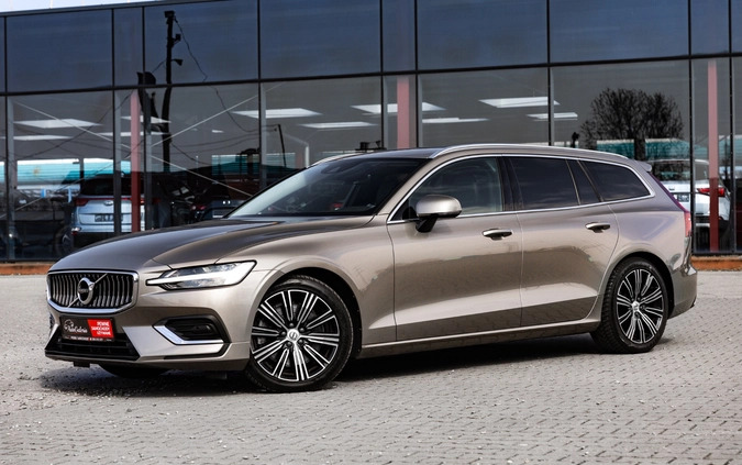 Volvo V60 cena 96900 przebieg: 165015, rok produkcji 2018 z Mińsk Mazowiecki małe 781